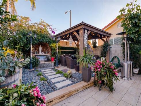 9200  Buttercup Ave  , Fountain Valley, CA