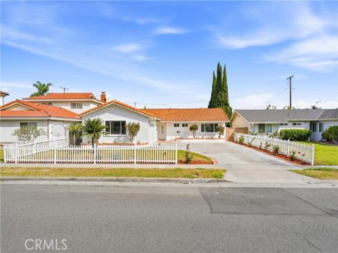 10377 Morning Glory Ave