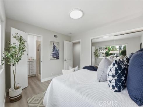 10377  Morning Glory Ave  , Fountain Valley, CA