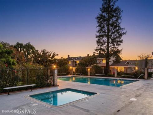 11960  Gloxinia  , Fountain Valley, CA