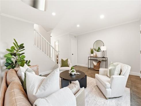 11960  Gloxinia  , Fountain Valley, CA