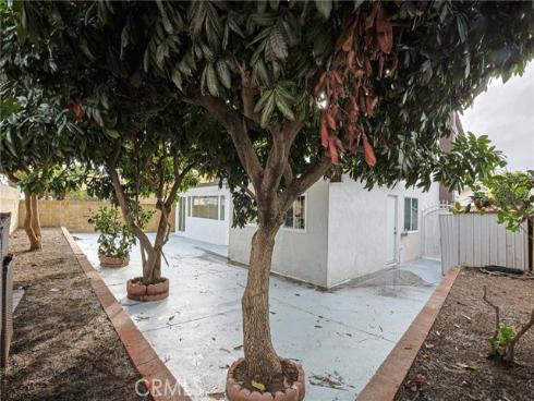 17230  San Lorenzo   Circle, Fountain Valley, CA