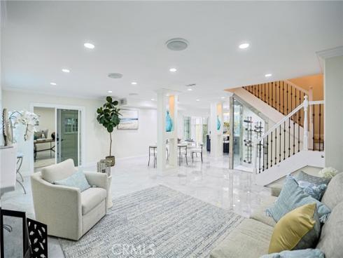 17230  San Lorenzo   Circle, Fountain Valley, CA