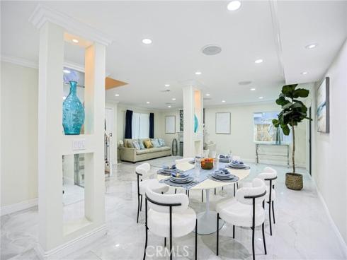 17230  San Lorenzo   Circle, Fountain Valley, CA