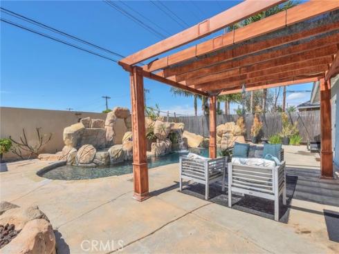 17267  Santa Isabel  , Fountain Valley, CA