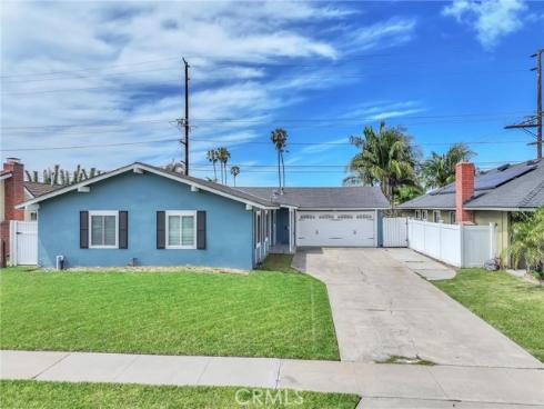 17267  Santa Isabel  , Fountain Valley, CA