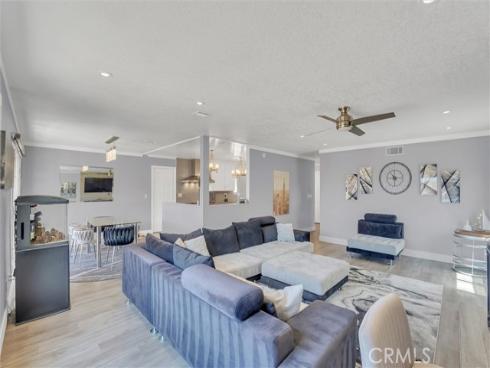 17267  Santa Isabel  , Fountain Valley, CA