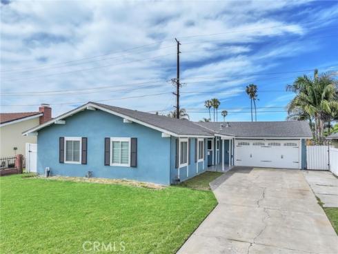 17267  Santa Isabel  , Fountain Valley, CA