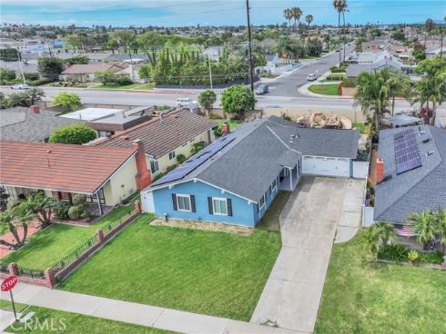 17267  Santa Isabel  , Fountain Valley, CA