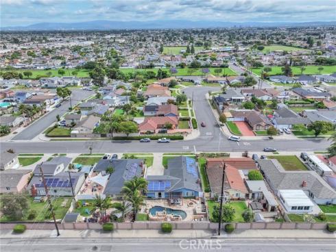 17267  Santa Isabel  , Fountain Valley, CA