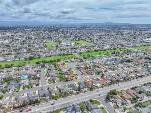 17267  Santa Isabel  , Fountain Valley, CA