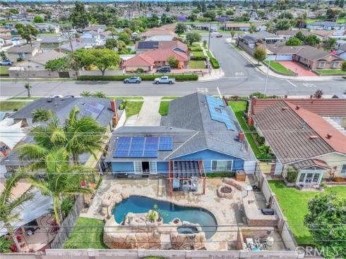 17267  Santa Isabel  , Fountain Valley, CA