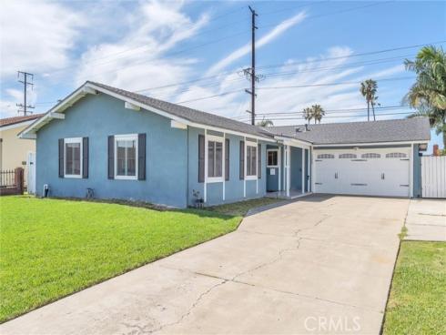 17267  Santa Isabel  , Fountain Valley, CA