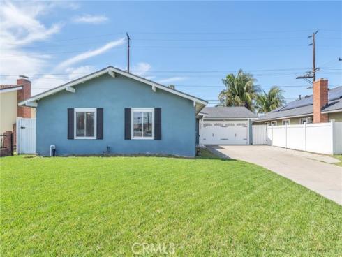 17267  Santa Isabel  , Fountain Valley, CA