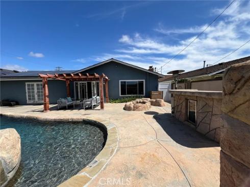 17267  Santa Isabel  , Fountain Valley, CA