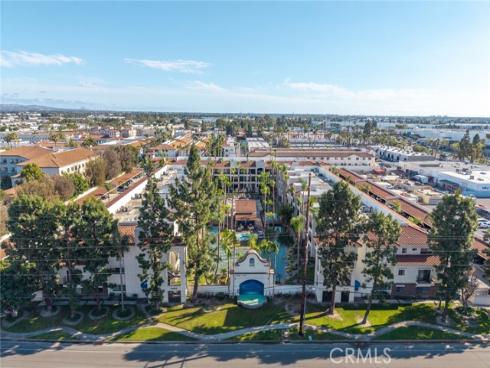 11630  Warner  505 , Fountain Valley, CA