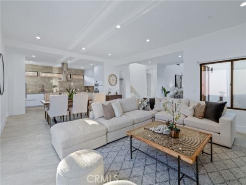 10322  Avenida Cinco De Mayo  , Fountain Valley, CA