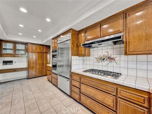 18886  Mount Walton   Circle, Fountain Valley, CA