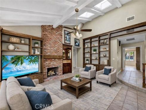 18886  Mount Walton   Circle, Fountain Valley, CA