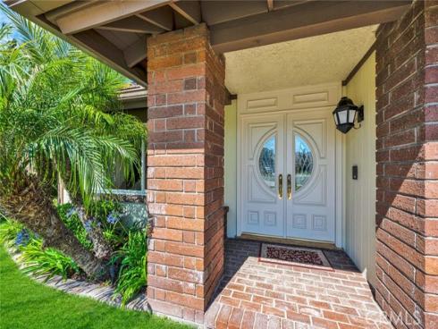 18886  Mount Walton   Circle, Fountain Valley, CA