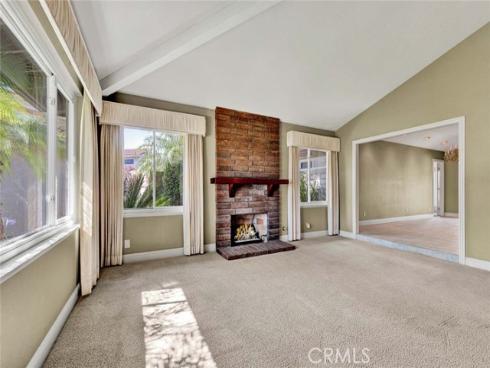 18886  Mount Walton   Circle, Fountain Valley, CA