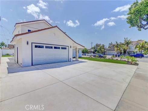 11336  Goldenrod  , Fountain Valley, CA