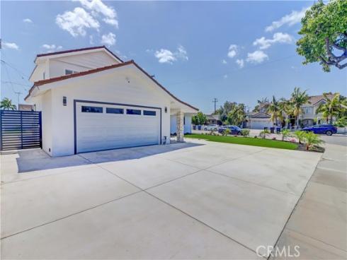 11336  Goldenrod  , Fountain Valley, CA