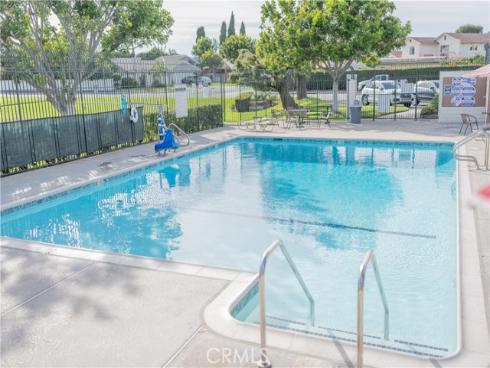 10692  Camino Real  , Fountain Valley, CA