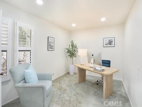 9888  Hamilton  , Fountain Valley, CA