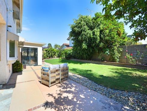 9888  Hamilton  , Fountain Valley, CA