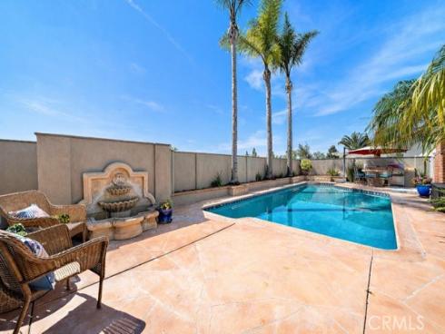 11088 Blue Allium Avenue, Fountain Valley, CA