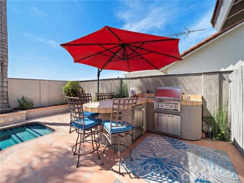 11088 Blue Allium Avenue, Fountain Valley, CA
