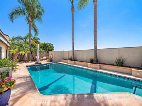 11088 Blue Allium Avenue, Fountain Valley, CA