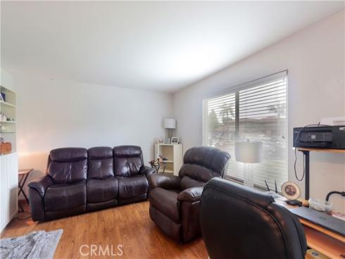 18328 Brookhurst , Fountain Valley, CA