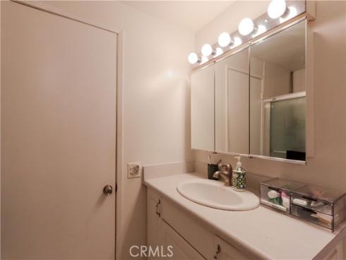 18328 Brookhurst , Fountain Valley, CA