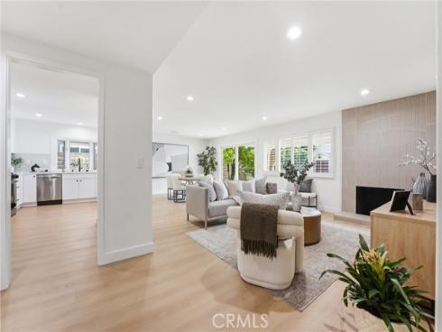 17915 Santa Olivia , Fountain Valley, CA