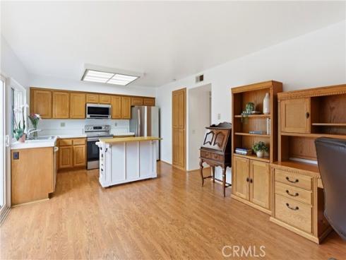 10466 Smoke River Court, Fountain Valley, CA