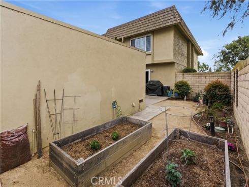 10466 Smoke River Court, Fountain Valley, CA