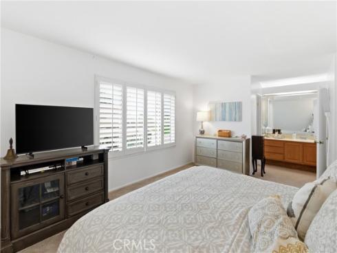 10466 Smoke River Court, Fountain Valley, CA