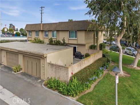10466 Smoke River Court, Fountain Valley, CA