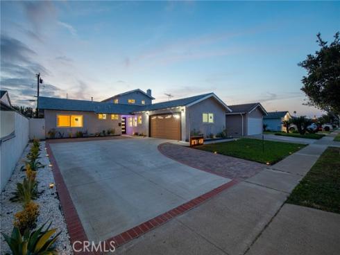 17641 Santa Maria , Fountain Valley, CA