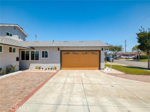 17641 Santa Maria , Fountain Valley, CA