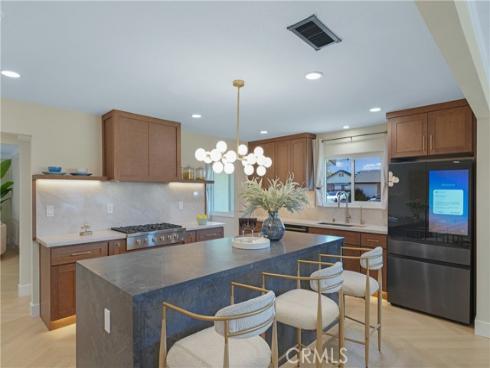 9433  Geranium   Circle, Fountain Valley, CA