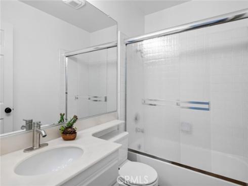 18081 Scanlan Court, Fountain Valley, CA