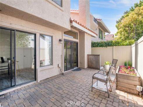 18081 Scanlan Court, Fountain Valley, CA