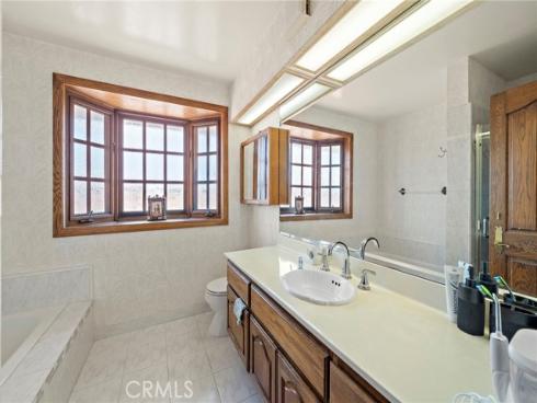 9889 Hamilton Avenue, Fountain Valley, CA