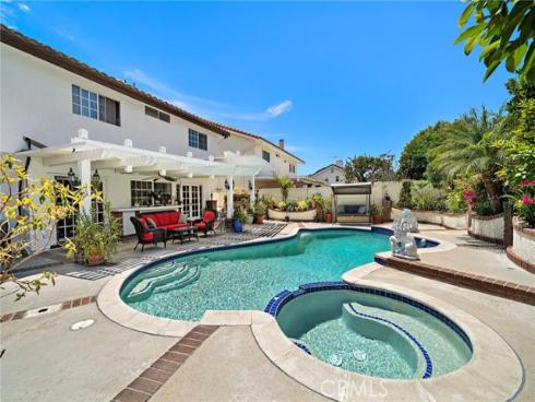 9889 Hamilton Avenue, Fountain Valley, CA