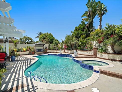 9889 Hamilton Avenue, Fountain Valley, CA
