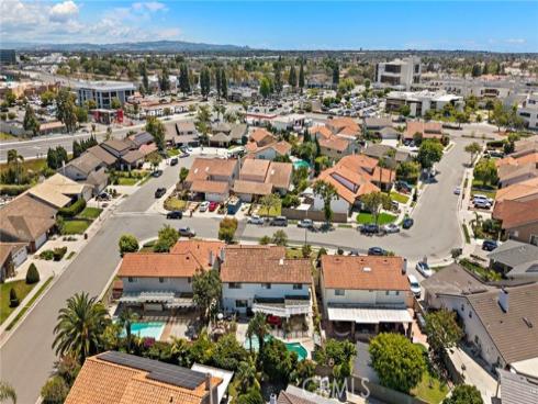 9889 Hamilton Avenue, Fountain Valley, CA