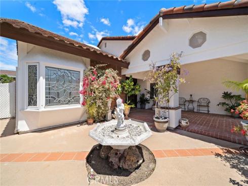 9889 Hamilton Avenue, Fountain Valley, CA